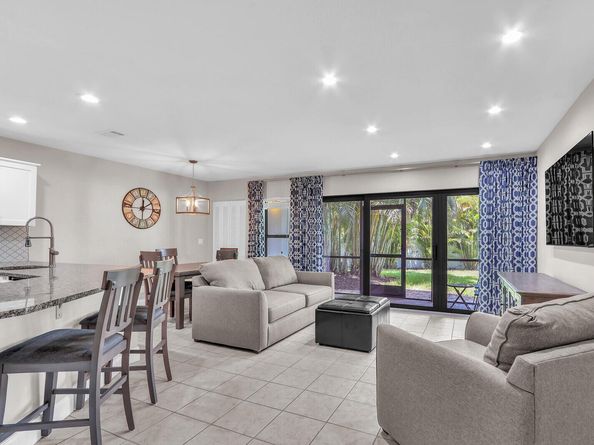 1605 S Us Highway 1 106v5, Jupiter FL 33477