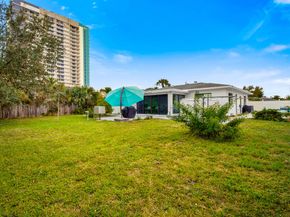 121 Bayberry Drive, Lake Park FL 33403