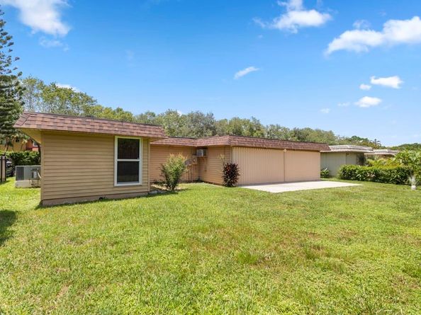 6504 NW 74th Ave, Tamarac FL 33321