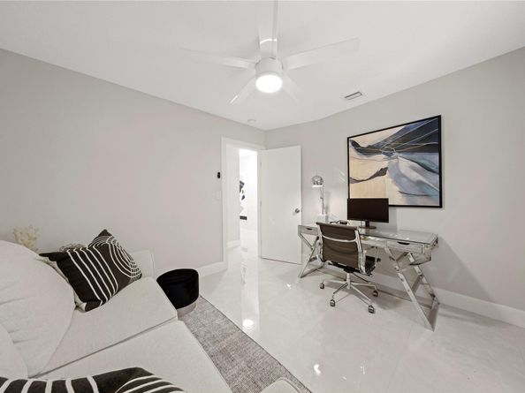 2440 NE 25th Pl, Fort Lauderdale FL 33305