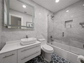 2440 NE 25th Pl, Fort Lauderdale FL 33305