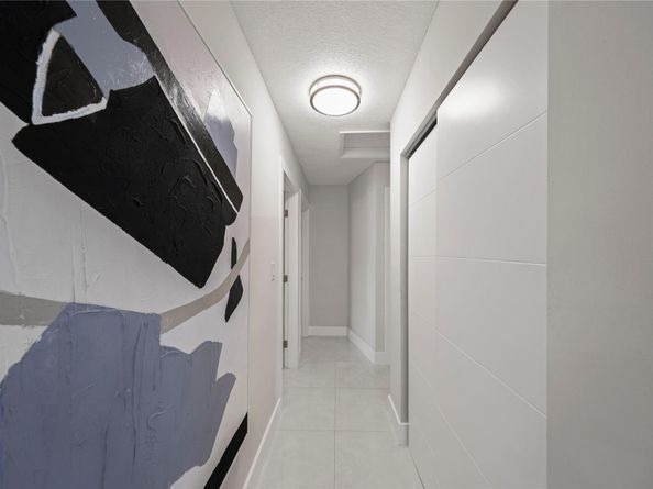 2440 NE 25th Pl, Fort Lauderdale FL 33305
