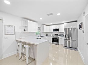 6431 NW 34th Ave, Fort Lauderdale FL 33309