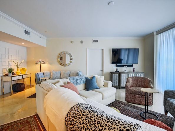 333 Las Olas Way 2303, Fort Lauderdale FL 33301