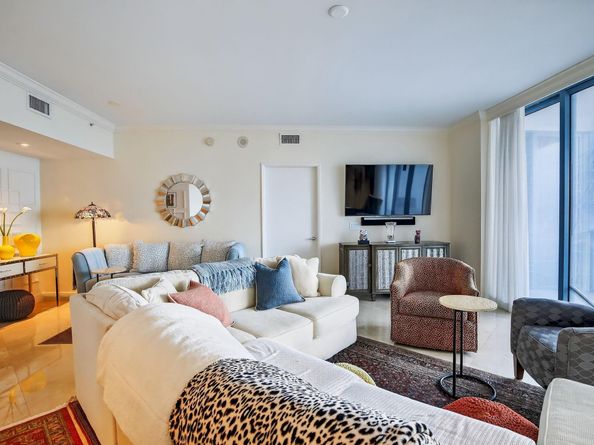 333 Las Olas Way 2303, Fort Lauderdale FL 33301