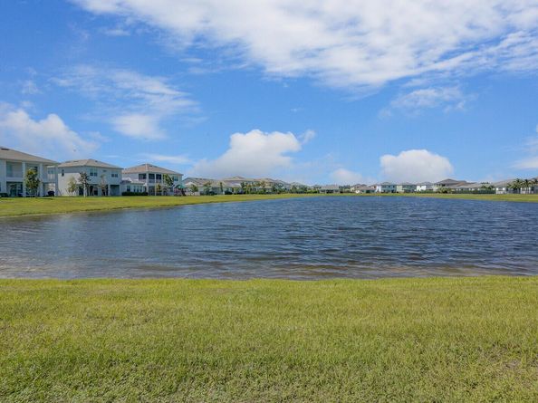 15017 Goldspar Ct Court, Westlake FL 33470