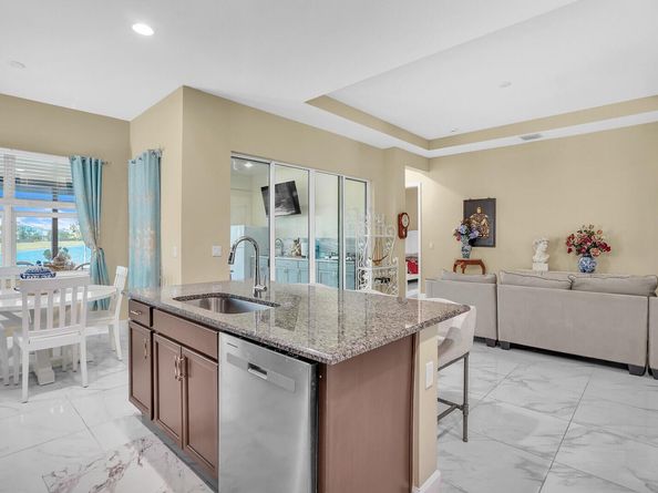15017 Goldspar Ct Court, Westlake FL 33470