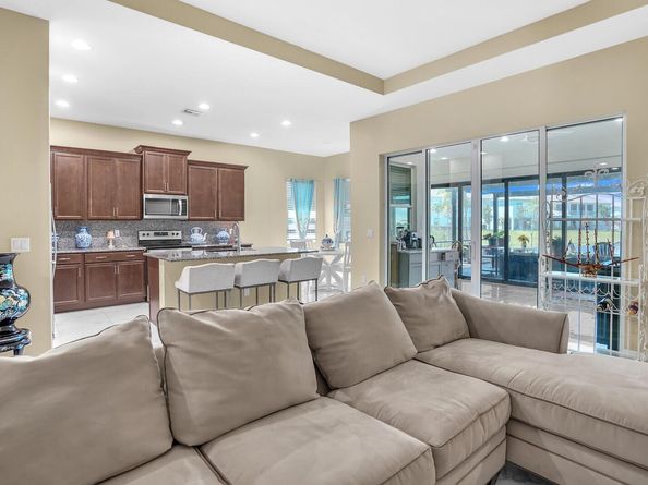 15017 Goldspar Ct Court, Westlake FL 33470