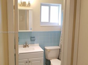 1231 NE 23rd Avenue, Pompano Beach FL 33062