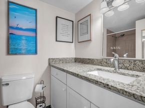 12025 W Greenway Drive 104, Royal Palm Beach FL 33411