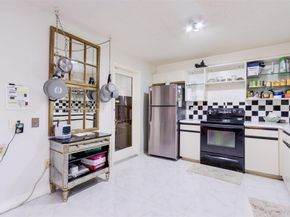 16841 Royal Poinciana Dr, Weston FL 33326