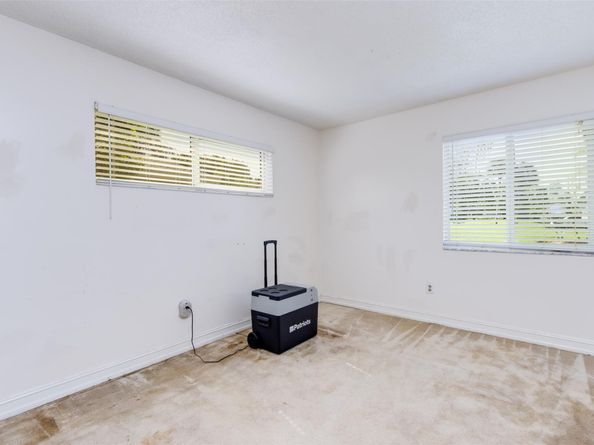 16841 Royal Poinciana Dr, Weston FL 33326