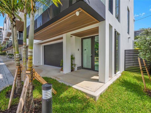 3222 NE 7th Street 2, Pompano Beach FL 33062