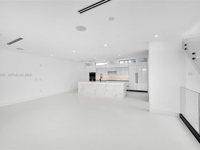 3222 NE 7th Street 2, Pompano Beach FL 33062