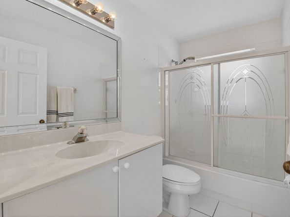 12051 Aprilia Drive, Boynton Beach FL 33437