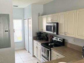 4921 SW 140th Ter 1, Miramar FL 33027