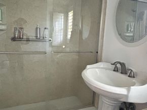 5728 S Bayberry Lane, Tamarac FL 33319