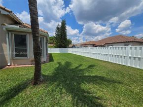 18341 NW 10th Street, Pembroke Pines FL 33029