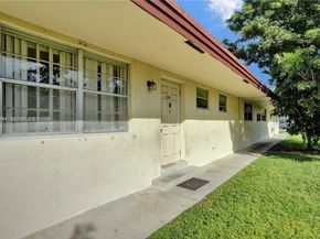 5706 Lincoln Street, Hollywood FL 33021