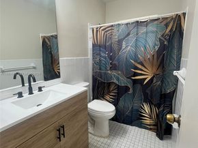 5706 Lincoln Street, Hollywood FL 33021