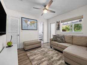 7495 SW 73rd Terrace, Miami FL 33143