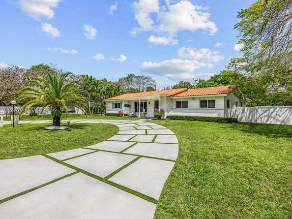 7495 SW 73rd Terrace, Miami FL 33143