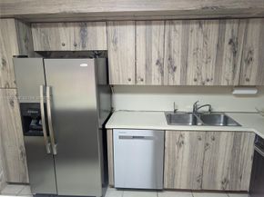2810 N 46th Avenue F463, Hollywood FL 33021