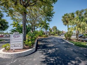 3951 Via Poinciana 214, Lake Worth FL 33467