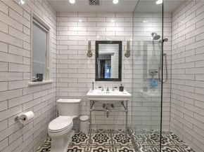 110 N 16th Avenue, Hollywood FL 33020