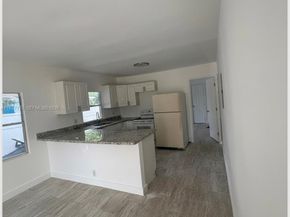 338 SW 1st Terrace, Deerfield Beach FL 33441
