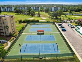 3590 Via Poinciana 416, Lake Worth FL 33467