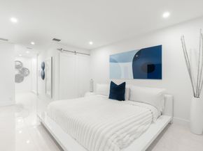 6395 Bay Club Drive 2, Fort Lauderdale FL 33308