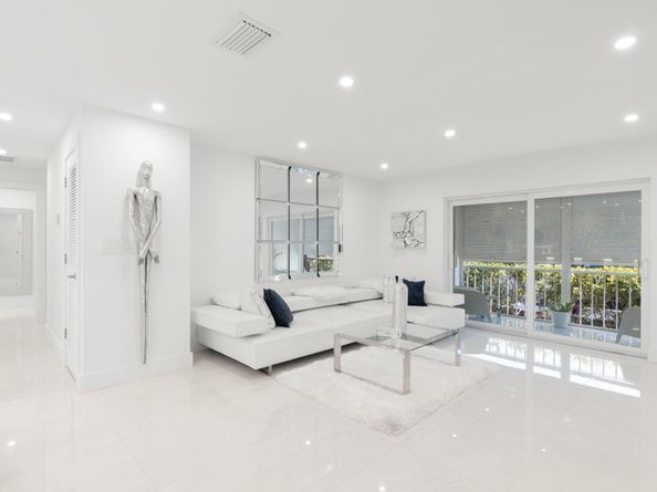 6395 Bay Club Drive 2, Fort Lauderdale FL 33308