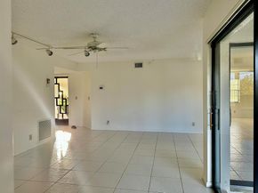 5819 Parkwalk Drive, Boynton Beach FL 33472