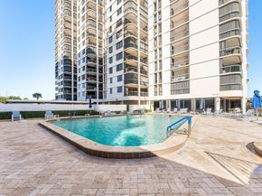 5380 N Ocean Drive 6c, Singer Island FL 33404