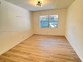 1100 NW 13th Street 294D, Boca Raton FL 33486