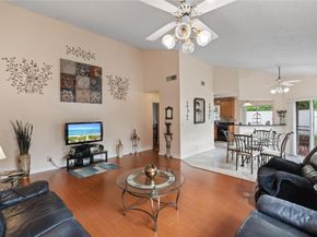 9815 NW 5th Place, Plantation FL 33324