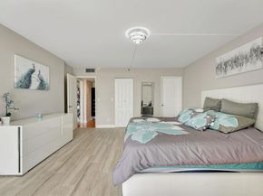 2200 S Cypress Bend Drive 905, Pompano Beach FL 33069