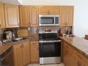 2500 SW 122nd Court, Miami FL 33175