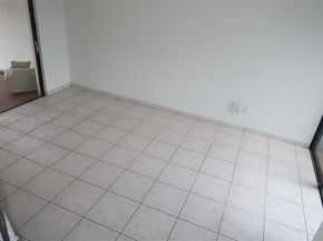 2500 SW 122nd Court, Miami FL 33175
