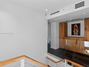 120 Jefferson Avenue 12009, Miami Beach FL 33139