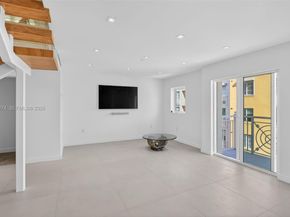 120 Jefferson Avenue 12009, Miami Beach FL 33139