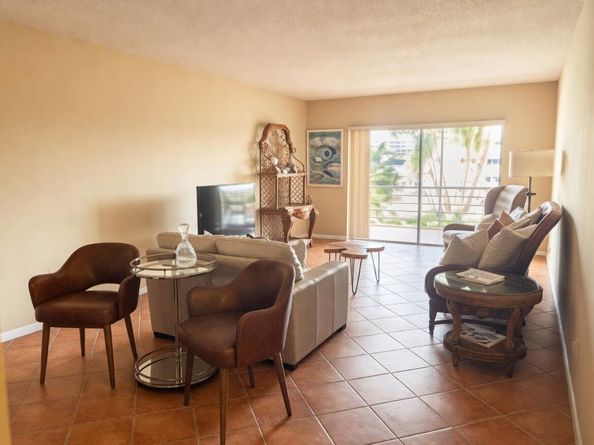 1430 S Lakeside Drive 22, Lake Worth Beach FL 33460