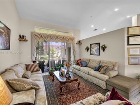 701 SW 93rd Terrace, Pembroke Pines FL 33025