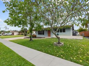 1340 SW 56th Avenue, Plantation FL 33317