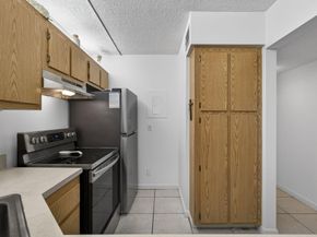 812 Sky Pine Way G1, Greenacres FL 33415