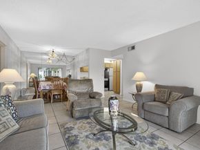 812 Sky Pine Way G1, Greenacres FL 33415