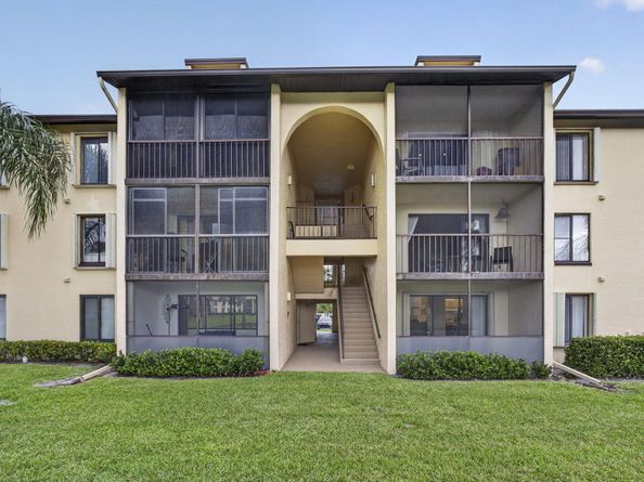 812 Sky Pine Way G1, Greenacres FL 33415
