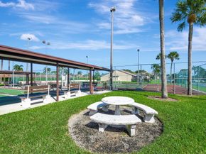 812 Sky Pine Way G1, Greenacres FL 33415