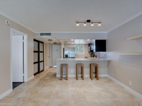 2314 S Cypress Bend Drive Unit 313, Pompano Beach FL 33069